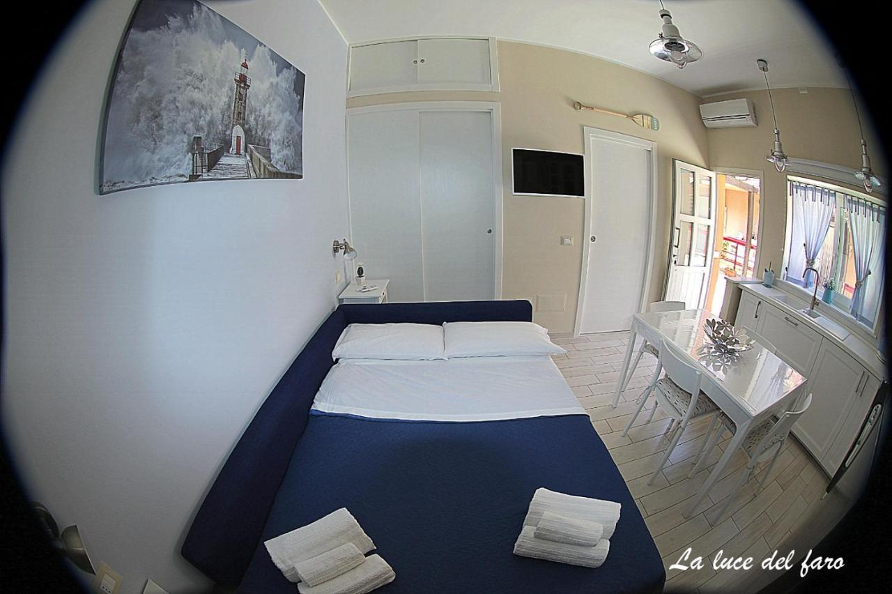 La Luce Del Faro Apartment Чефалу Екстериор снимка